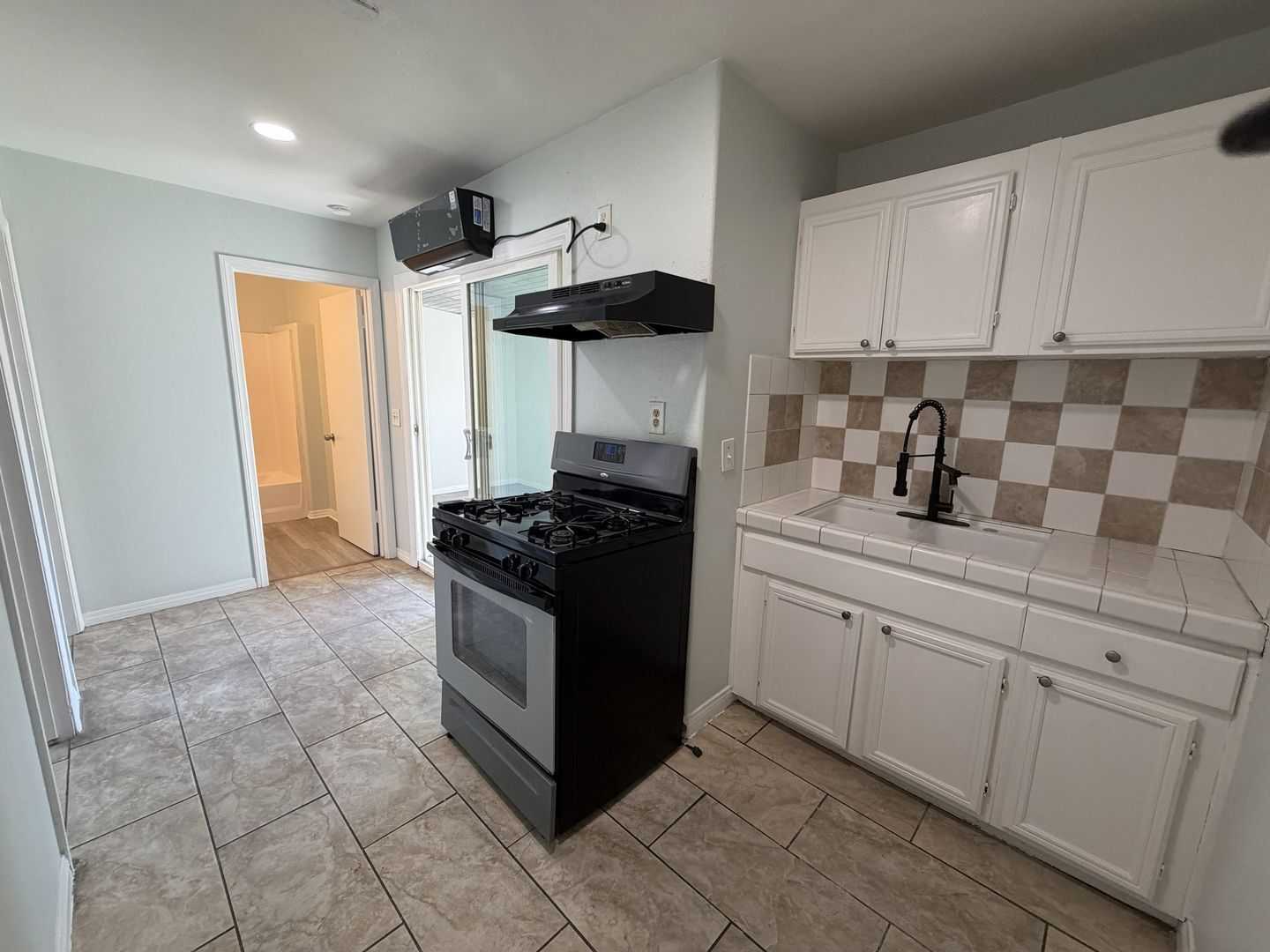 961 Western Ave - Colton - California - 2 bed, 1 bath rental property