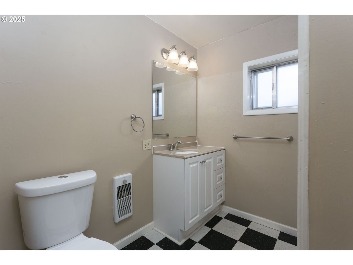 9628-9636-9638 SE Holgate Blvd - Portland - Oregon - 2 bed, 1 bath rental property