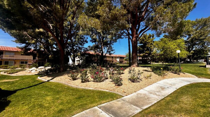 9647 Spyglass Avenue Unit 20 - Desert Hot Springs - California - 1 bed, 1 bath rental property