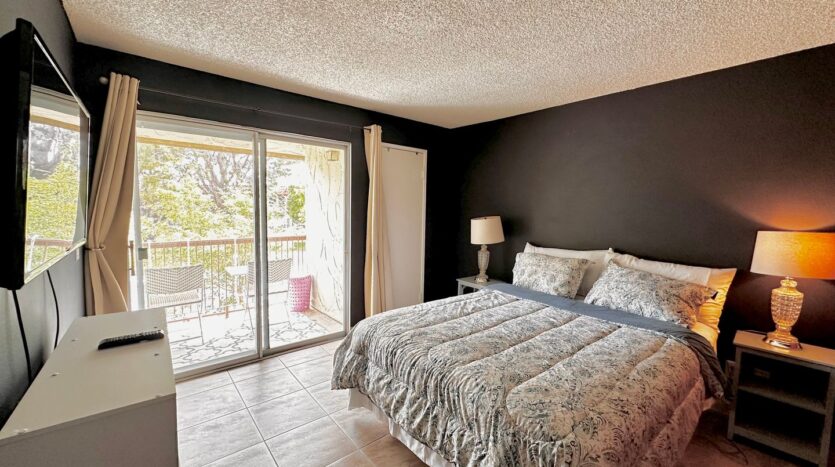 9647 Spyglass Avenue Unit 20 - Desert Hot Springs - California - 1 bed, 1 bath rental property