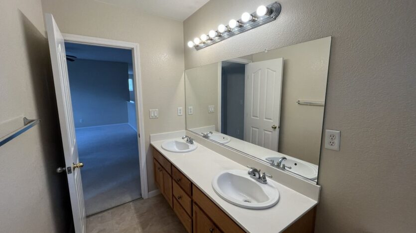 9740 Ruddy Duck Way - Elk Grove - California - 4 bed, 3 bath rental property