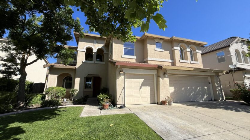 9740 Ruddy Duck Way - Elk Grove - California - 4 bed, 3 bath rental property