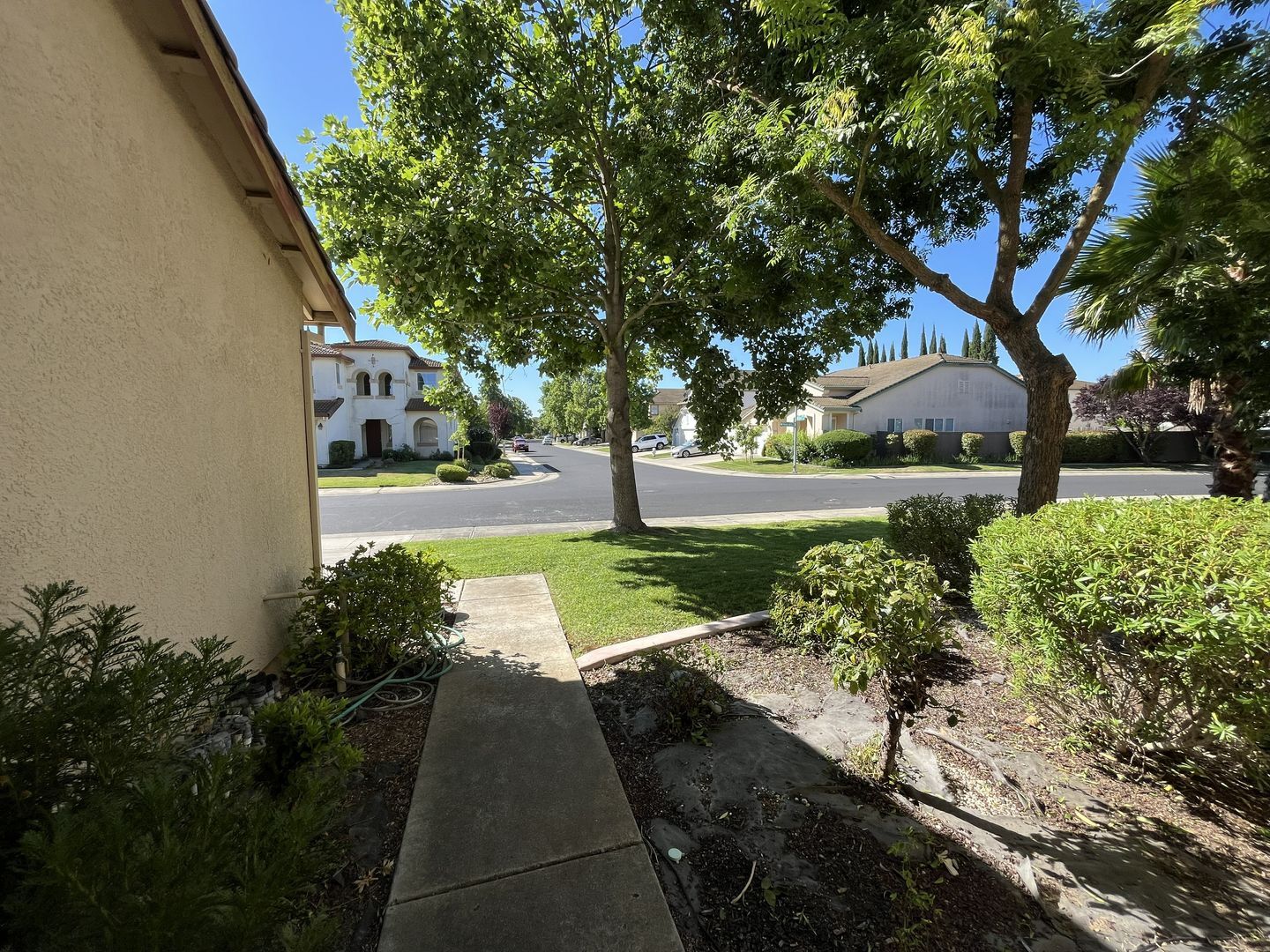 9740 Ruddy Duck Way - Elk Grove - California - 4 bed, 3 bath rental property