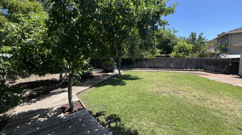 9756 Sage Thrasher Circle  - Elk Grove - California - 4 bed, 2 bath rental property