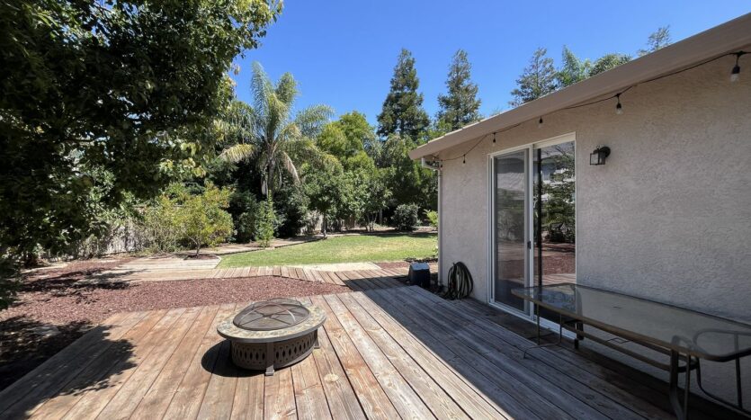 9756 Sage Thrasher Circle  - Elk Grove - California - 4 bed, 2 bath rental property
