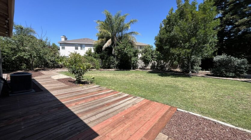 9756 Sage Thrasher Circle  - Elk Grove - California - 4 bed, 2 bath rental property
