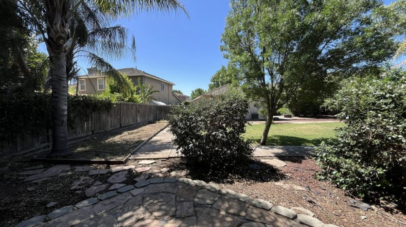 9756 Sage Thrasher Circle  - Elk Grove - California - 4 bed, 2 bath rental property