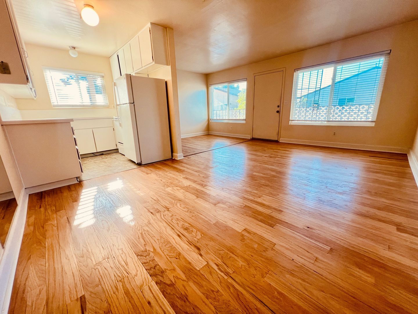 9918 Caminito Bolsa - San Diego - California - 2 bed, 1 bath rental property
