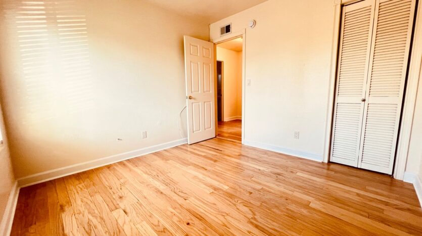 9918 Caminito Bolsa - San Diego - California - 2 bed, 1 bath rental property