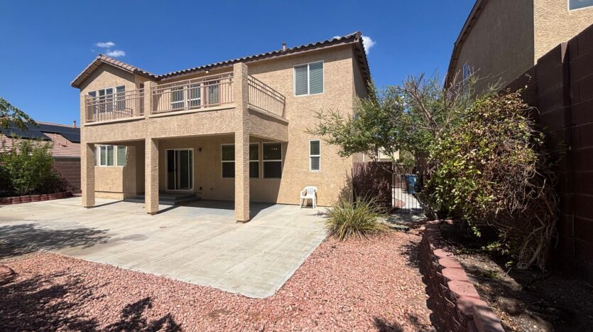 1001 Pleasing Plateau St - Henderson - Nevada - 4 bed, 2.5 bath rental property