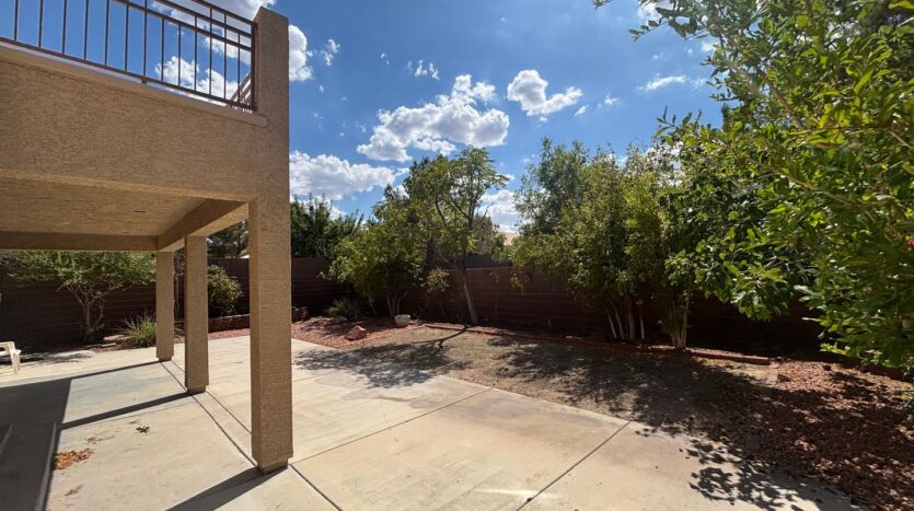 1001 Pleasing Plateau St - Henderson - Nevada - 4 bed, 2.5 bath rental property
