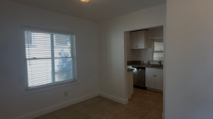 1009 Solons Aly  Apt 2 - Sacramento - California - 2 bed, 1 bath rental property