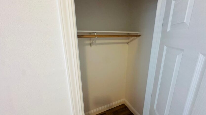 1009 Solons Aly  Apt 2 - Sacramento - California - 2 bed, 1 bath rental property