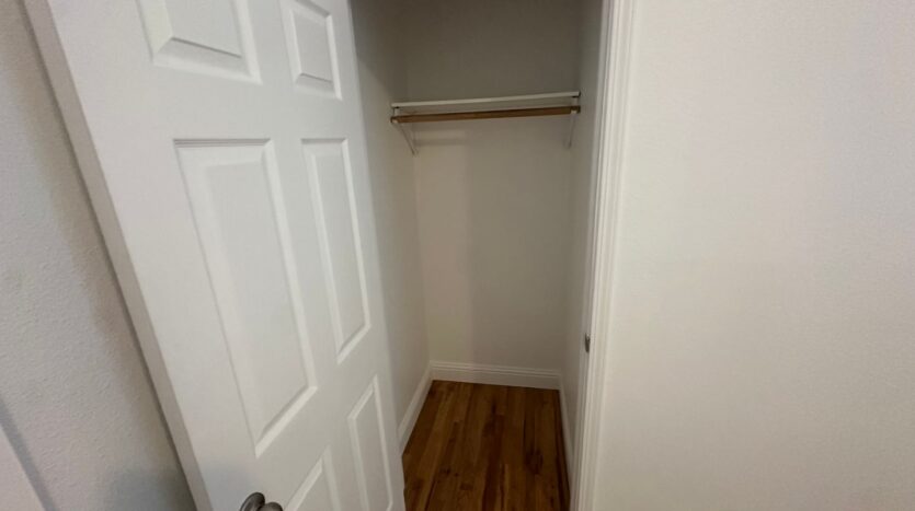 1009 Solons Aly  Apt 2 - Sacramento - California - 2 bed, 1 bath rental property