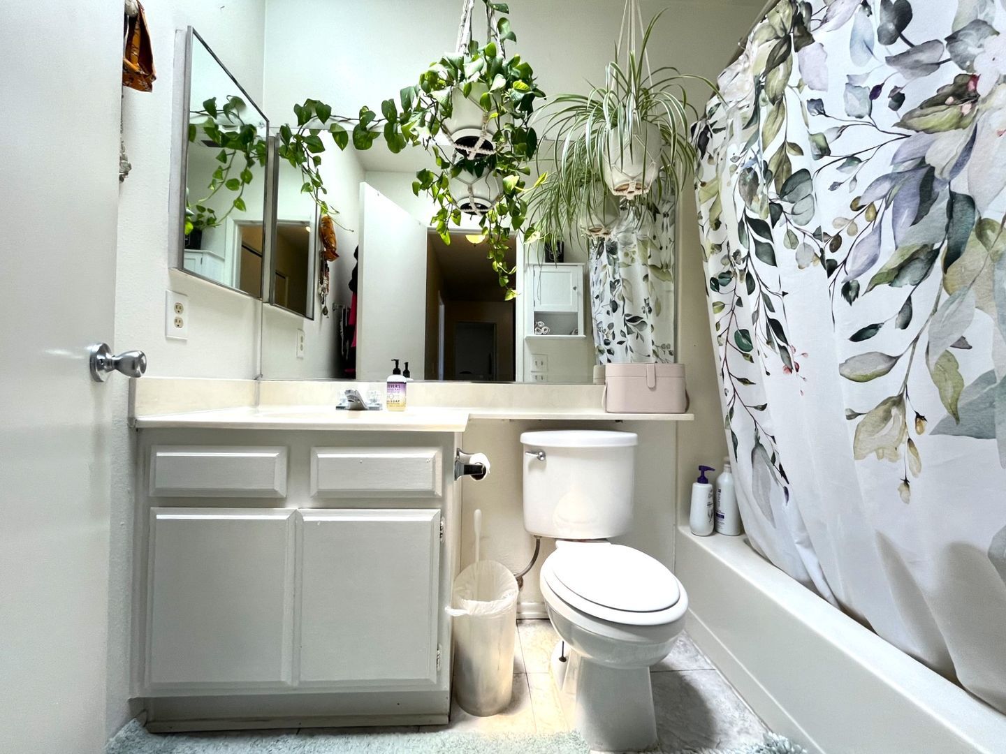 1013 W. Linden #32 - Riverside - California - 2 bed, 1.5 bath rental property