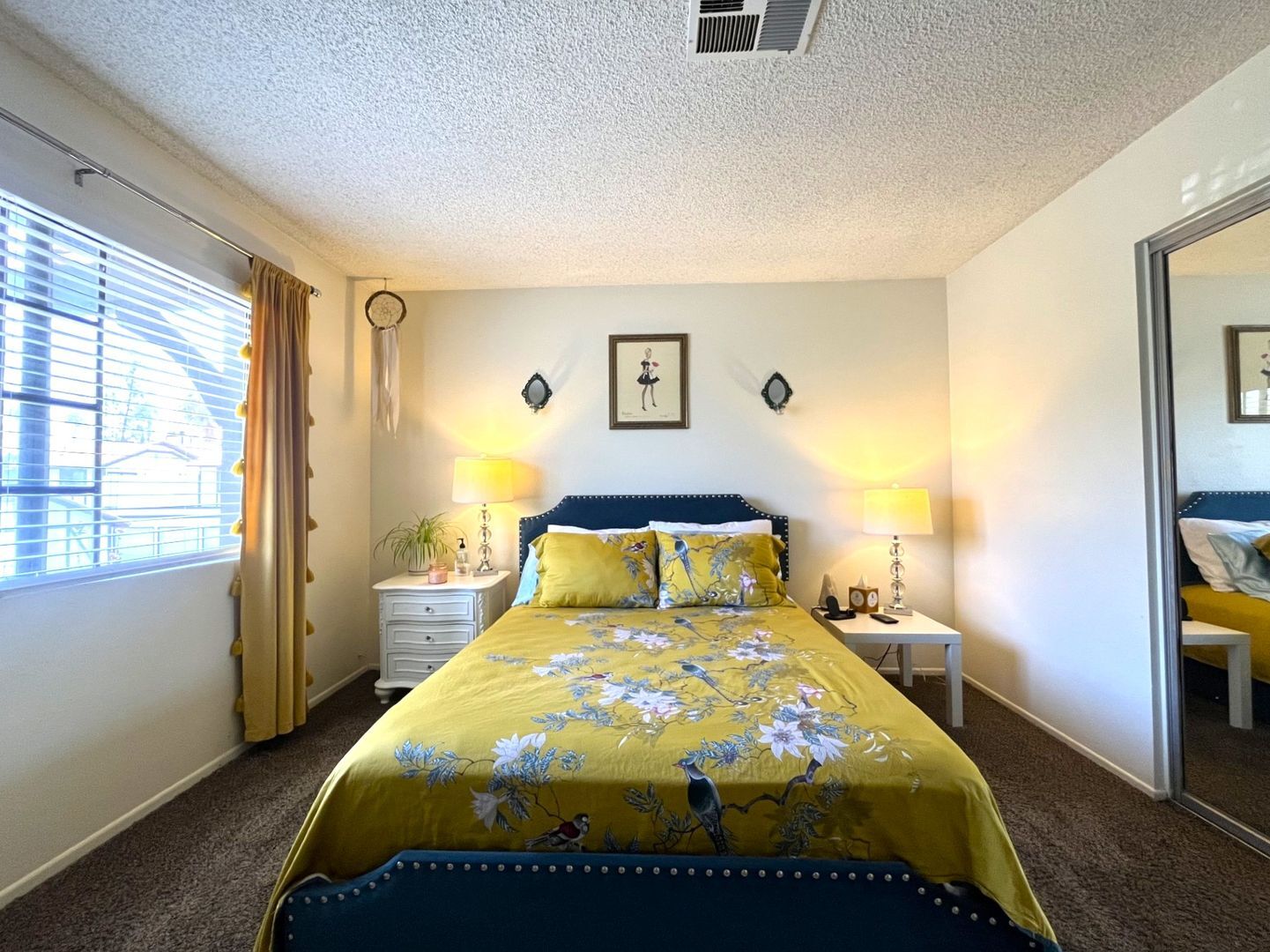 1013 W. Linden #32 - Riverside - California - 2 bed, 1.5 bath rental property