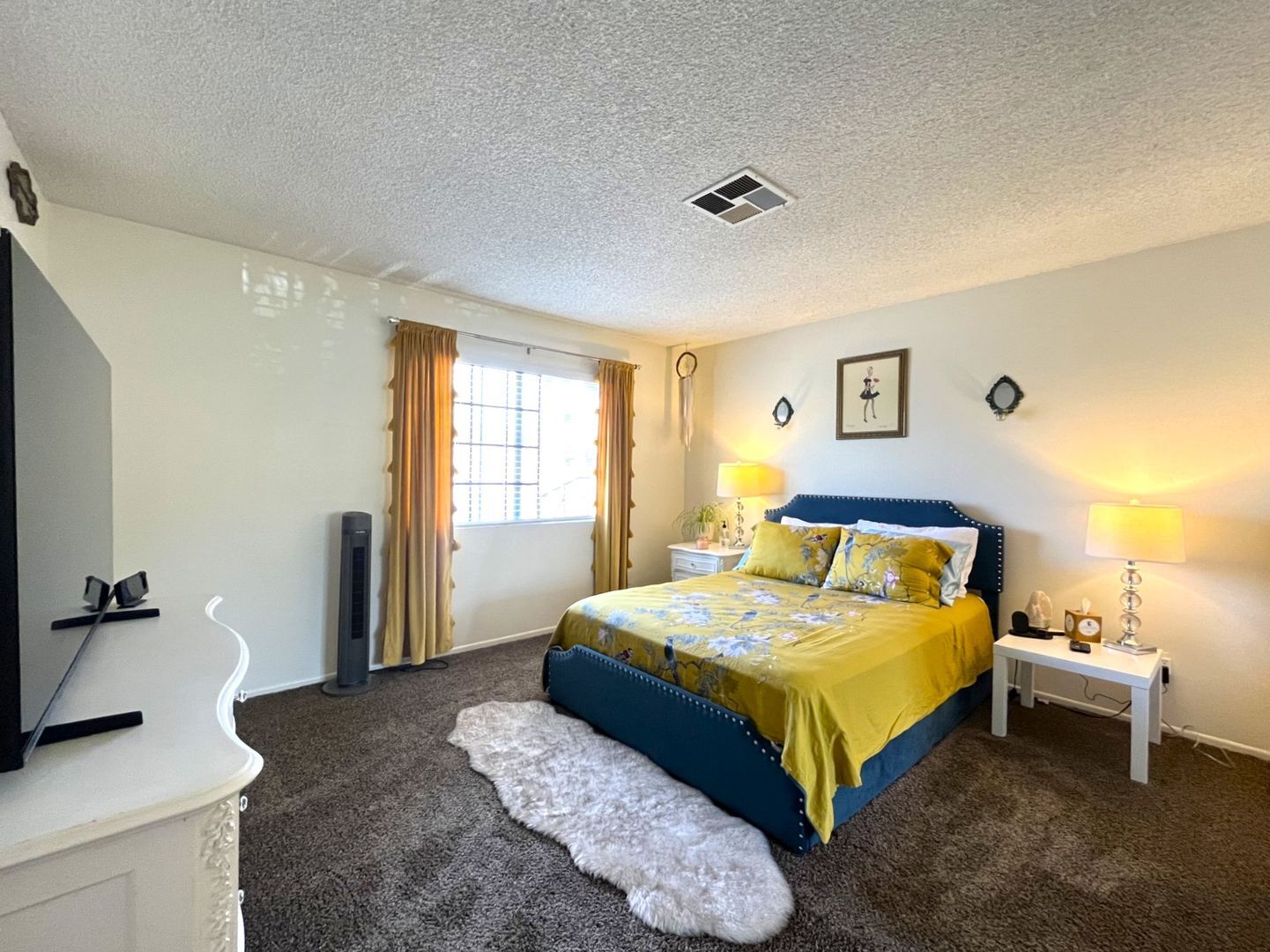 1013 W. Linden #32 - Riverside - California - 2 bed, 1.5 bath rental property