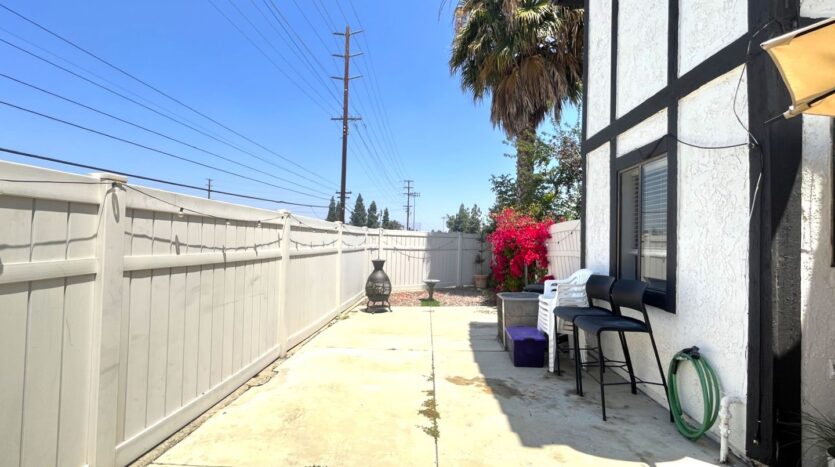 1013 W. Linden #32 - Riverside - California - 2 bed, 1.5 bath rental property