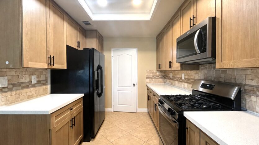 1020 N Turner Ave # 134 - Ontario - California - 3 bed, 3 bath rental property
