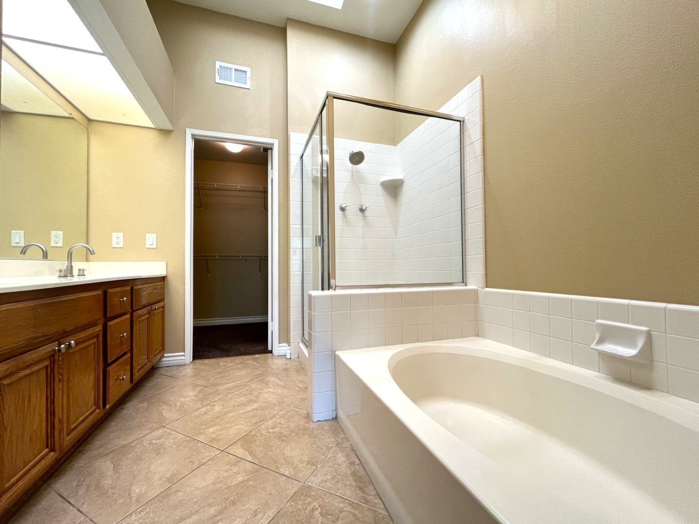 1020 N Turner Ave # 134 - Ontario - California - 3 bed, 3 bath rental property