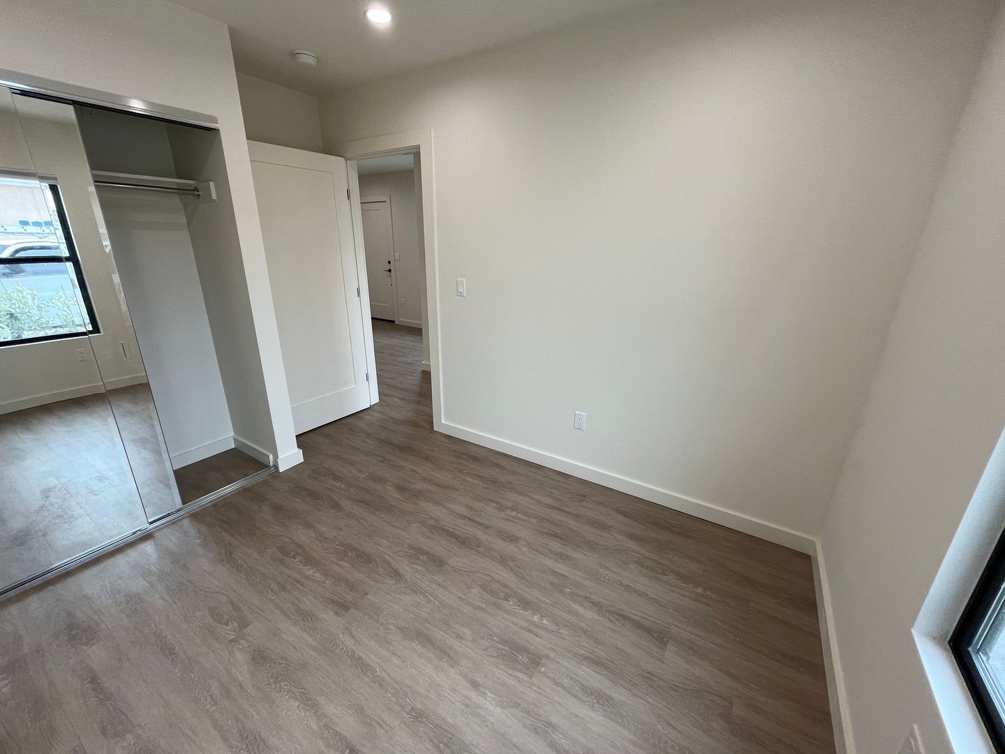 1059 Turquoise St - San Diego - California - 2 bed, 1 bath rental property