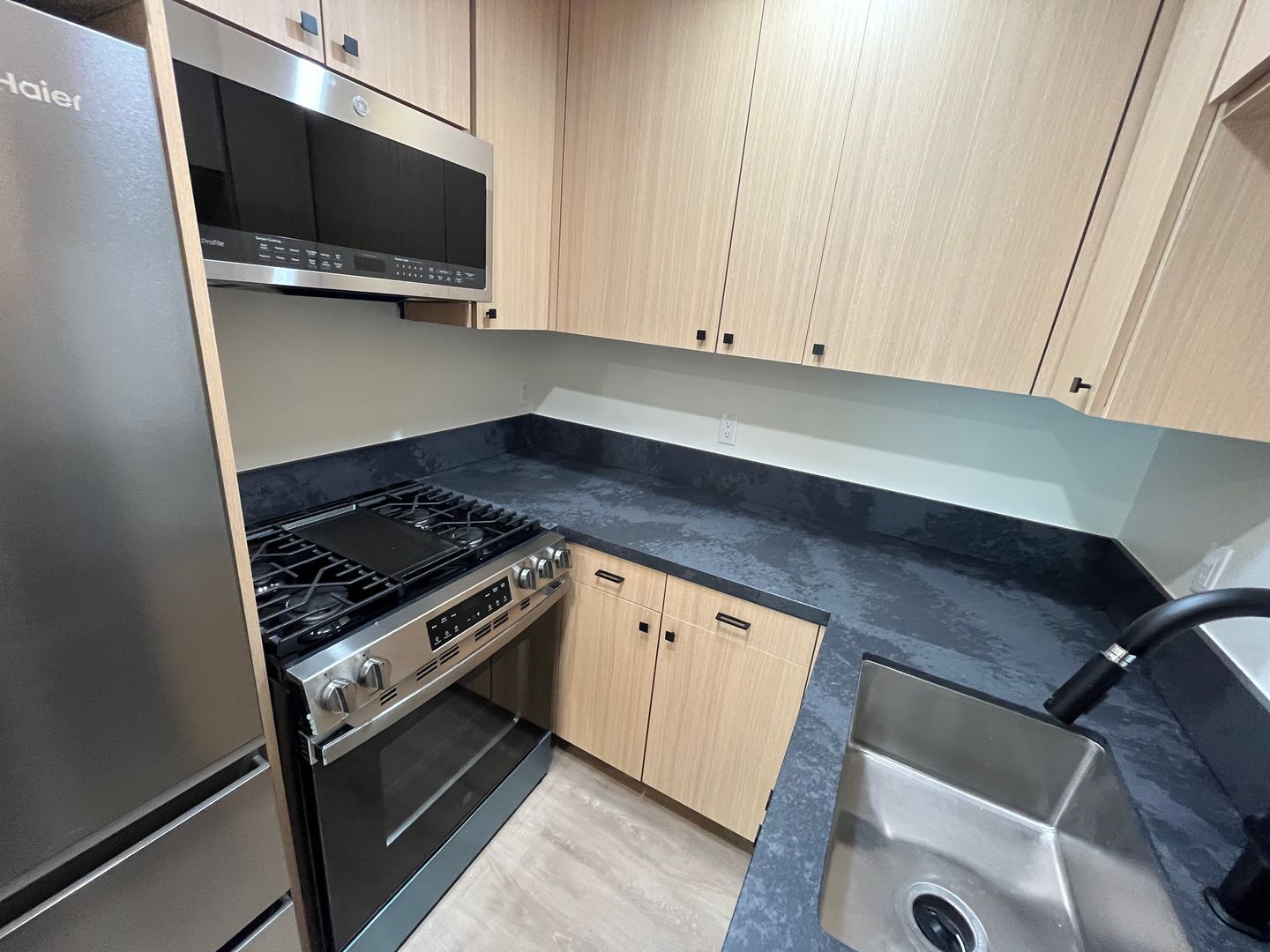 1059 Turquoise St - San Diego - California - 2 bed, 1 bath rental property