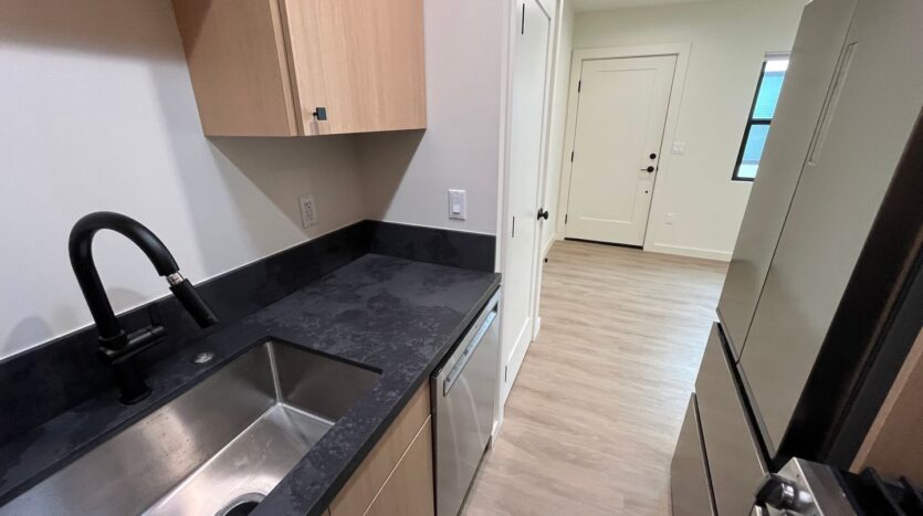 1059 Turquoise St - San Diego - California - 2 bed, 1 bath rental property