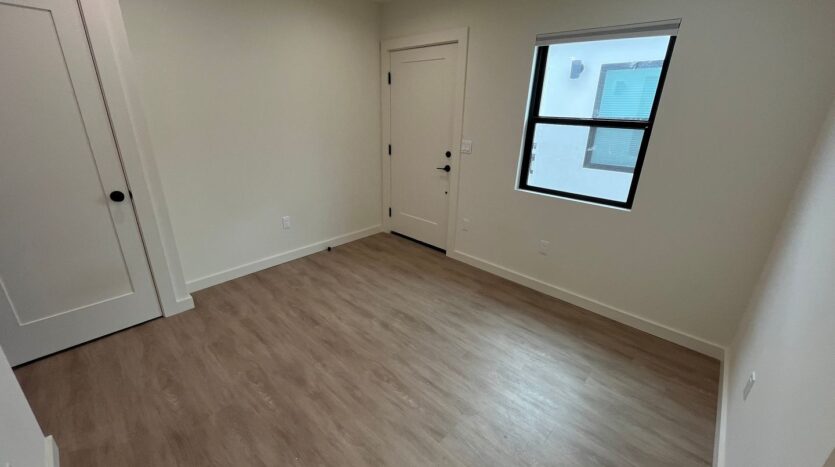 1059 Turquoise St - San Diego - California - 2 bed, 1 bath rental property