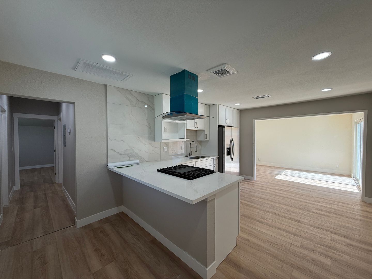 1105 E. Ave J4 - Lancaster - California - 3 bed, 1 bath rental property