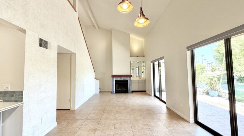 112 Willow Lake Dr. - Palm Desert - California - 2 bed, 2 bath rental property