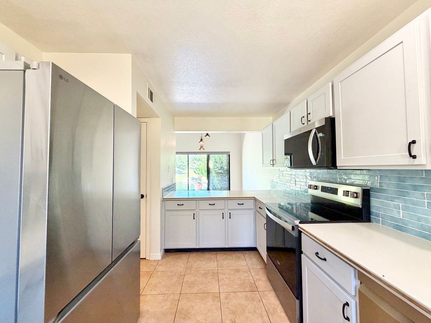 112 Willow Lake Dr. - Palm Desert - California - 2 bed, 2 bath rental property