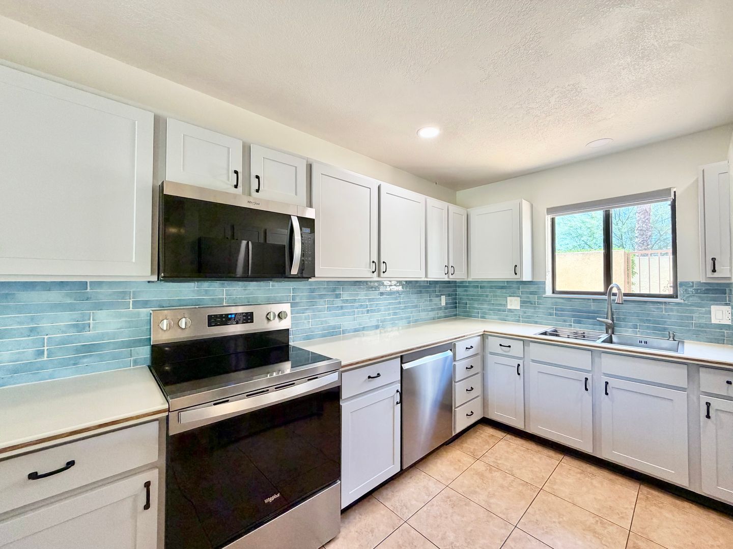 112 Willow Lake Dr. - Palm Desert - California - 2 bed, 2 bath rental property