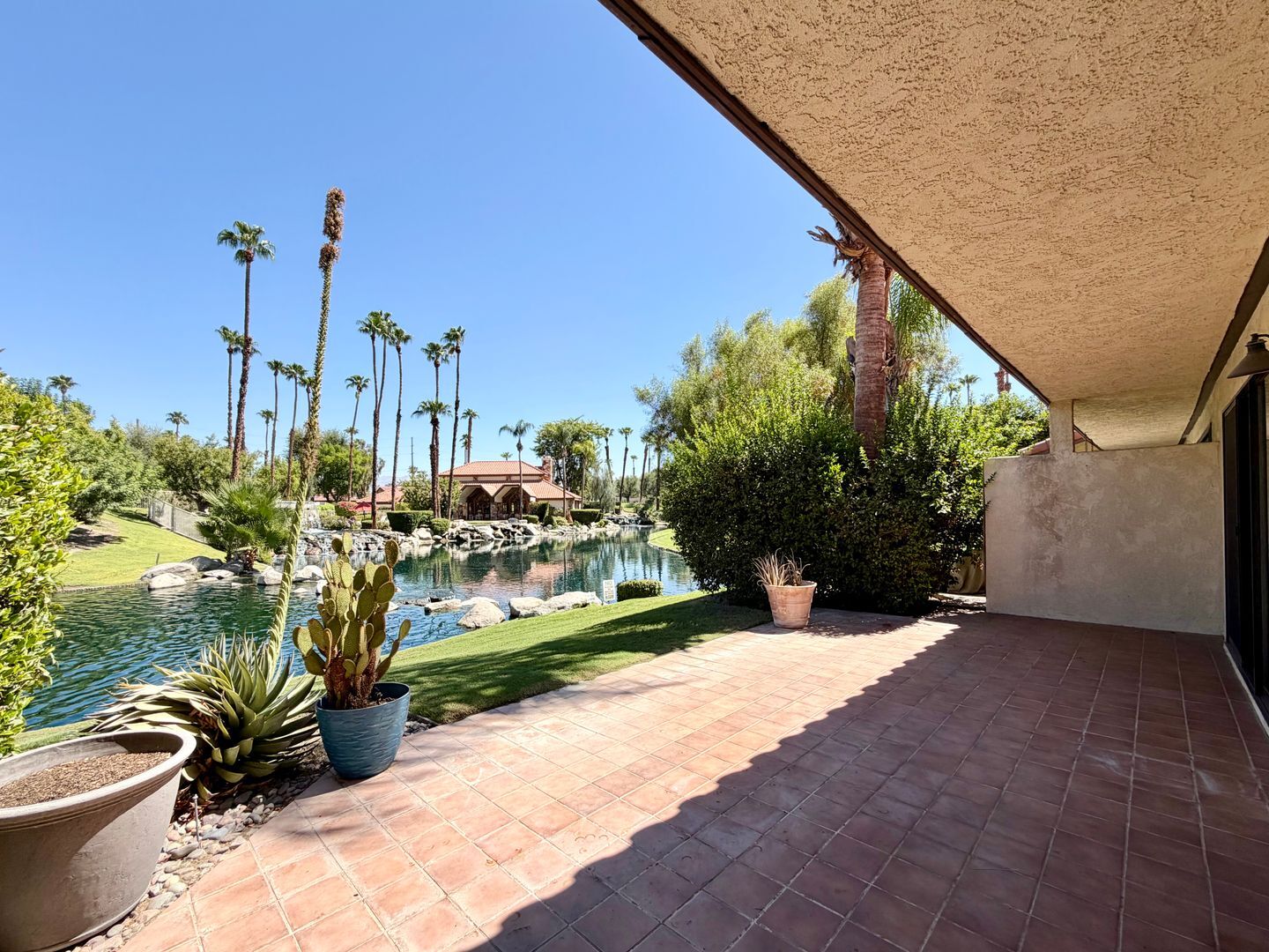 112 Willow Lake Dr. - Palm Desert - California - 2 bed, 2 bath rental property