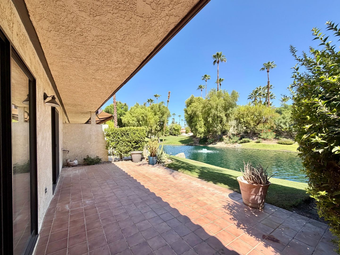 112 Willow Lake Dr. - Palm Desert - California - 2 bed, 2 bath rental property