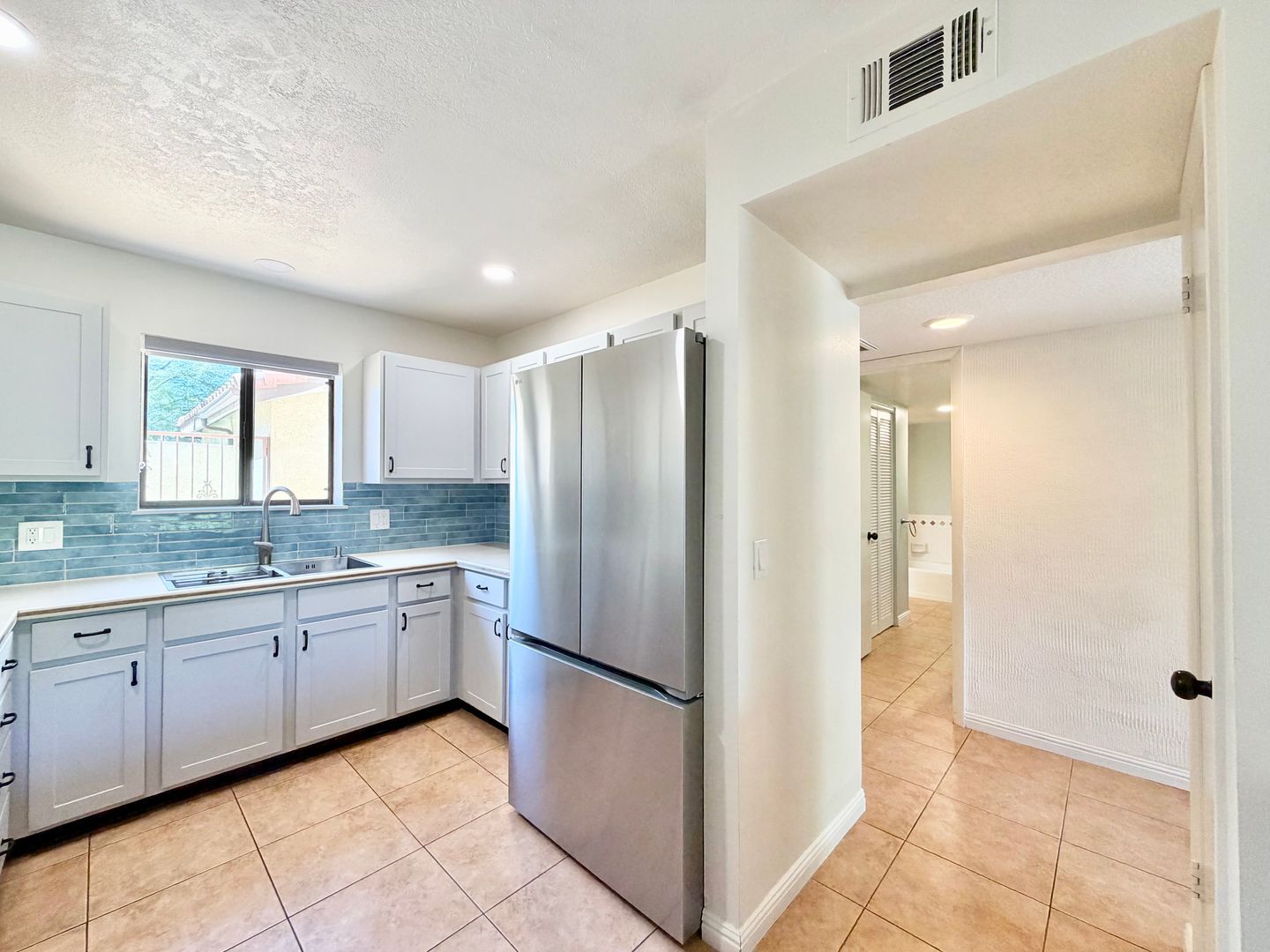112 Willow Lake Dr. - Palm Desert - California - 2 bed, 2 bath rental property