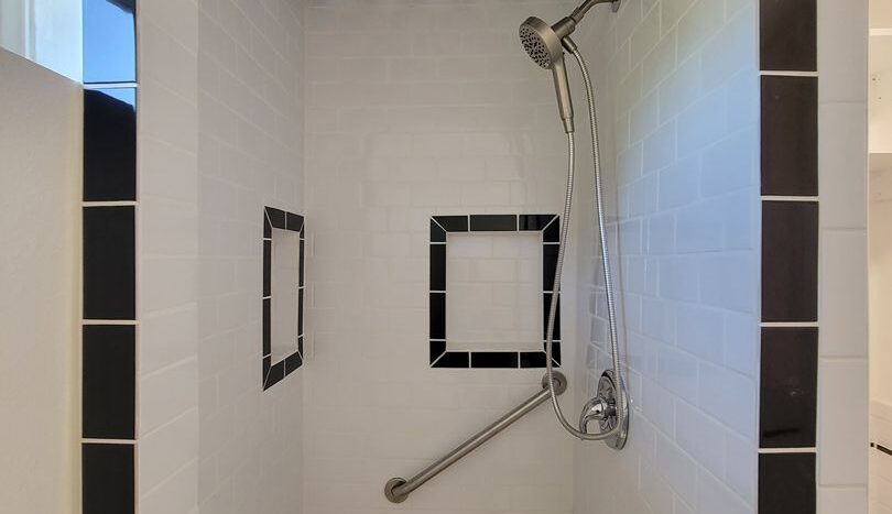 11325 Martha St. - Los Angeles - California - 1 bath rental property