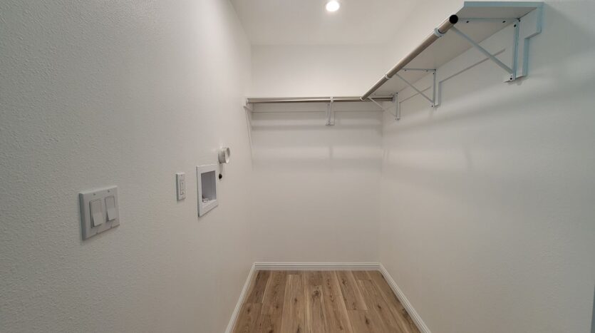 11325 Martha St. - Los Angeles - California - 1 bath rental property