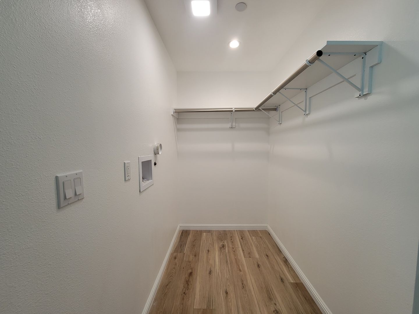11325 Martha St. - Los Angeles - California - 1 bath rental property