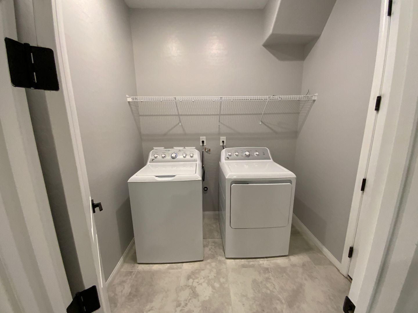 11589 Alpine Cove - Las Vegas - Nevada - 3 bed, 2.5 bath rental property