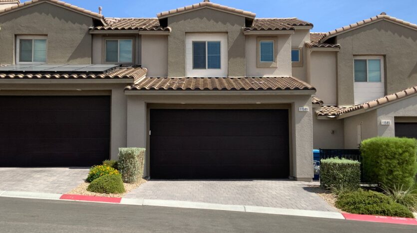 11589 Alpine Cove - Las Vegas - Nevada - 3 bed, 2.5 bath rental property