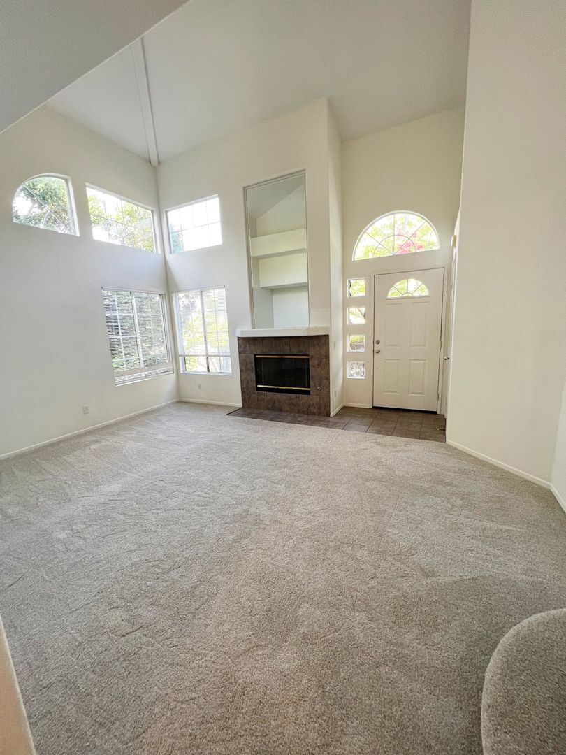 12625 El Camino Real #D - San Diego - California - 3 bed, 3 bath rental property