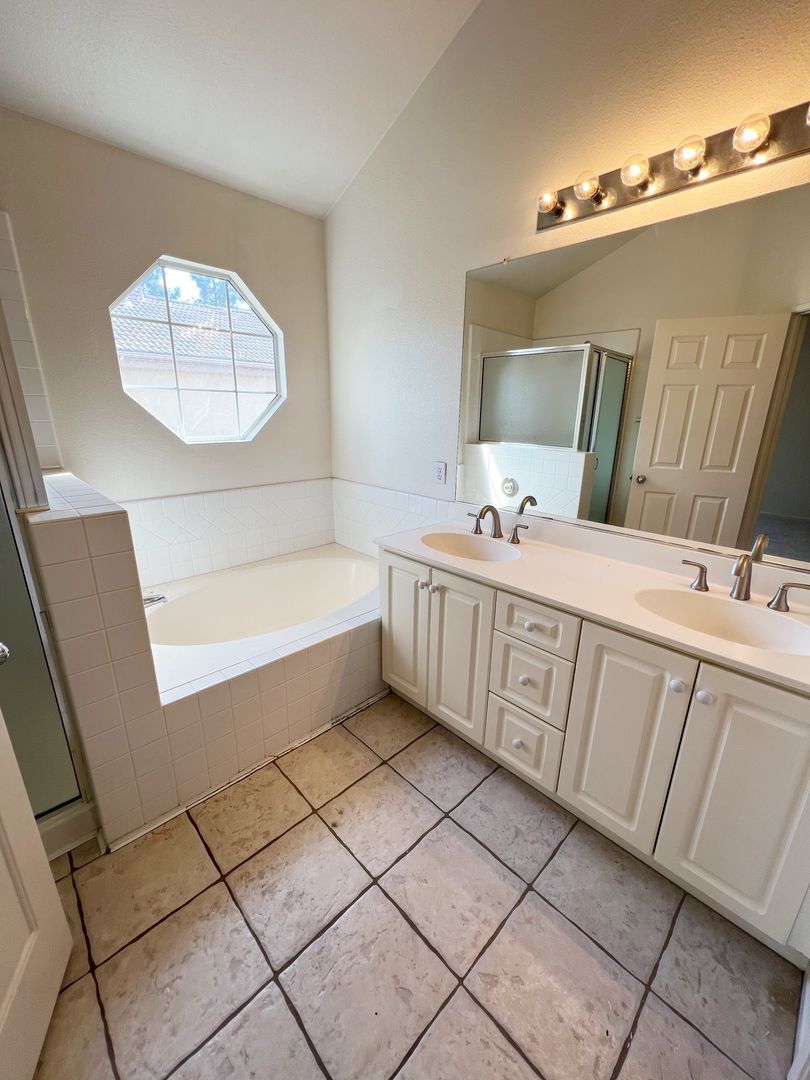 12625 El Camino Real #D - San Diego - California - 3 bed, 3 bath rental property