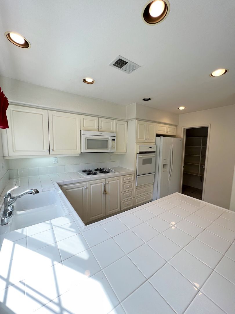 12625 El Camino Real #D - San Diego - California - 3 bed, 3 bath rental property