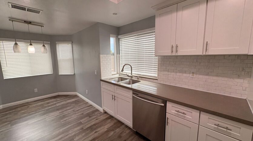 131 Alpine Ct - Ontario - California - 3 bed, 3 bath rental property