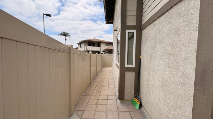131 Alpine Ct - Ontario - California - 3 bed, 3 bath rental property
