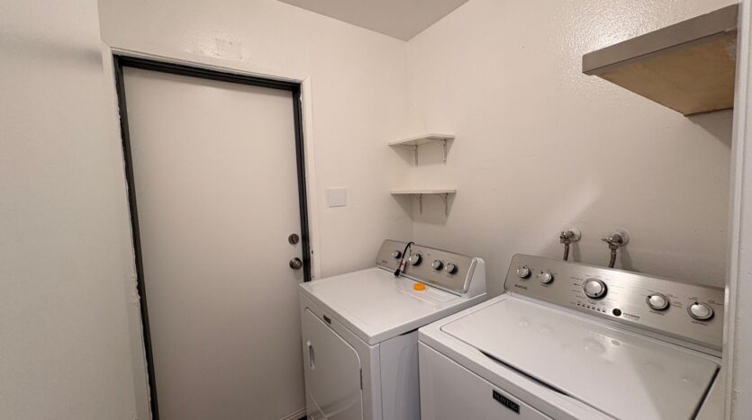 131 Alpine Ct - Ontario - California - 3 bed, 3 bath rental property