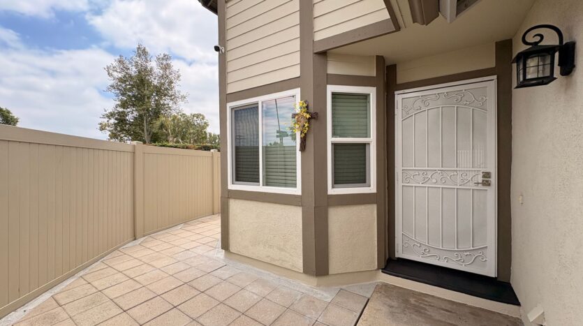 131 Alpine Ct - Ontario - California - 3 bed, 3 bath rental property