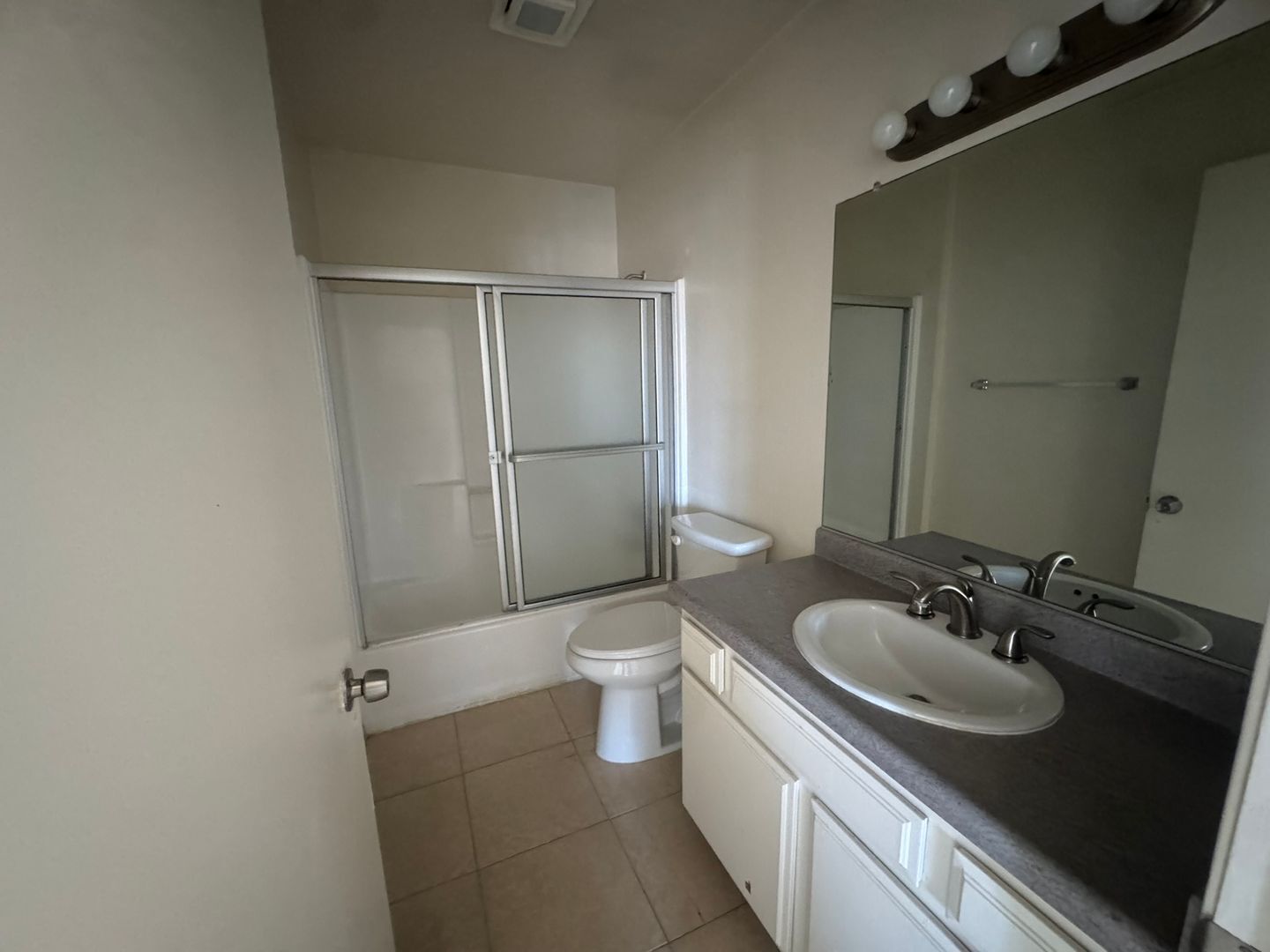 1340 W 255th St - Apt 2 - Los Angeles - California - 2 bed, 2 bath rental property