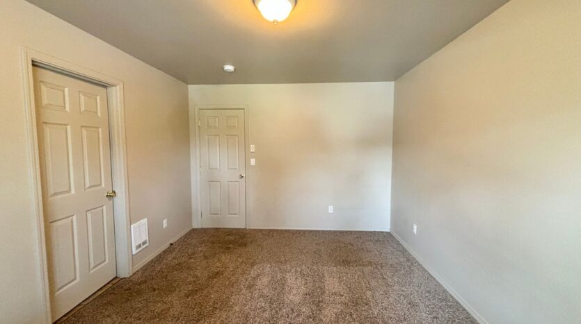 14 SE McKinley Ave - 1 - Bend - Oregon - 3 bed, 2.5 bath rental property