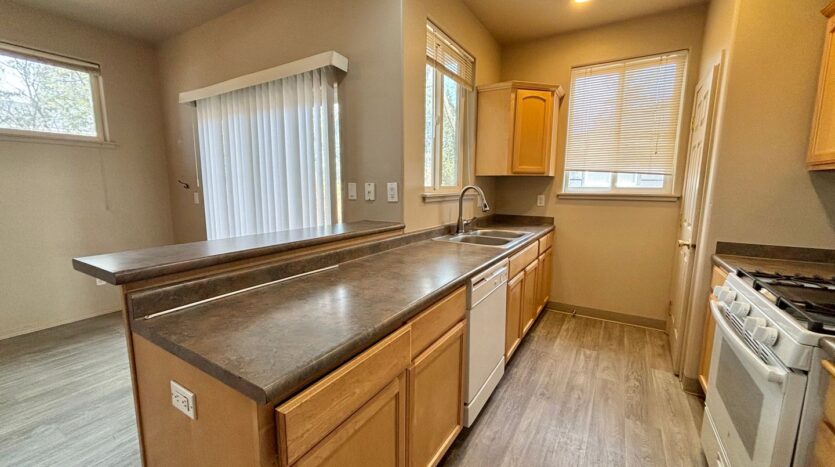 14 SE McKinley Ave - 1 - Bend - Oregon - 3 bed, 2.5 bath rental property